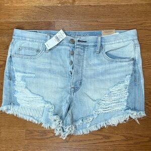 American Eagle | NWT “Vintage Hi-Rise Festival” Light Blue Jean Shorts Size 12